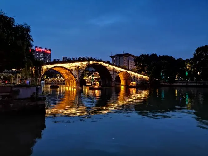 Hangzhou's Grand Canal at dusk